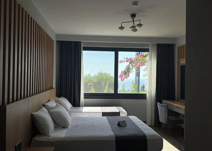 The Rest Port Argento * Αλικαρνασσός