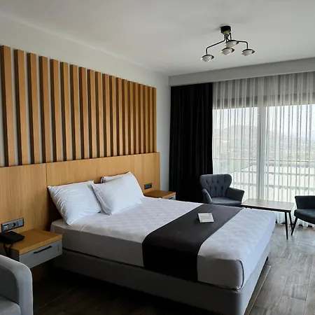 The Rest Port Argento Hotel *