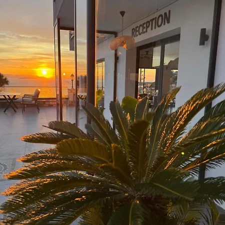 The Rest Port Argento Bodrum