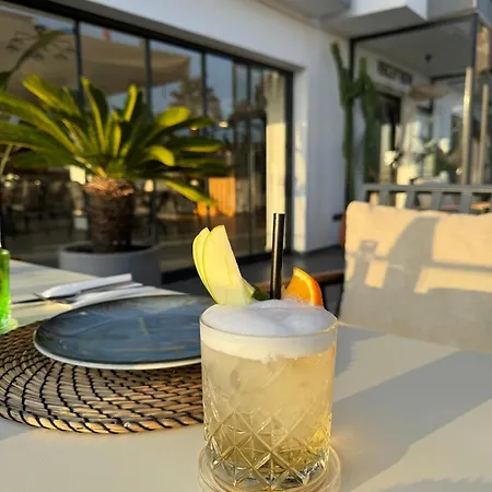 The Rest Port Argento