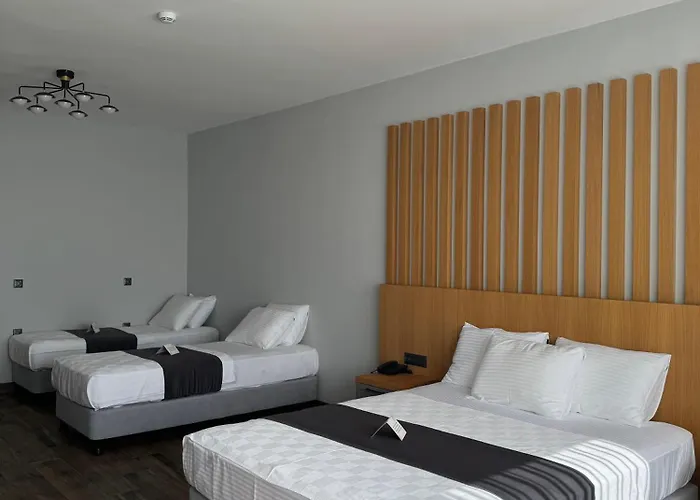 The Rest Port Argento Szálloda *